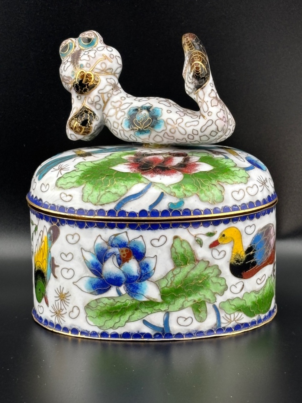 Vintage Chinese Cloisonné Enamel Fanciful Frog Trinket Box